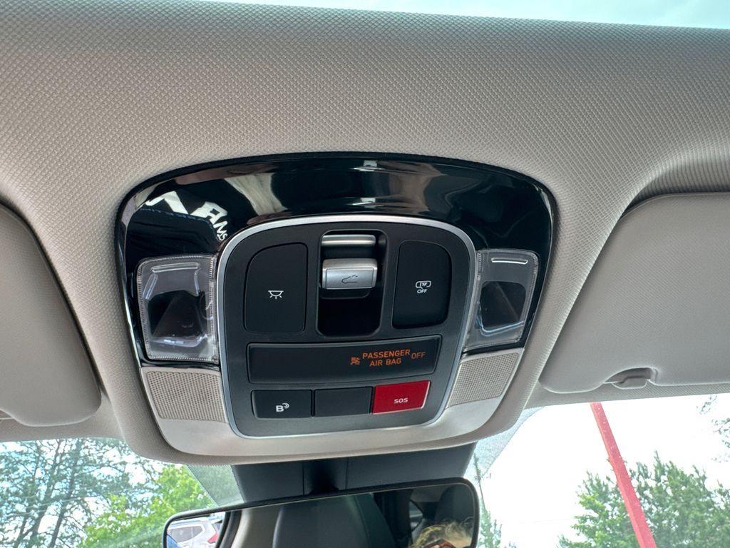 new 2025 Hyundai TUCSON Hybrid car, priced at $38,910