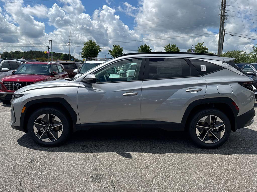 new 2025 Hyundai TUCSON Hybrid car, priced at $34,715