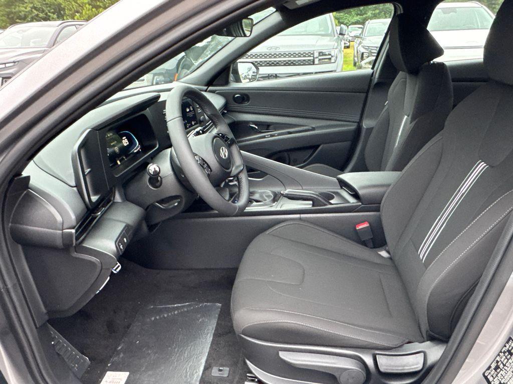 new 2025 Hyundai Elantra car, priced at $23,168
