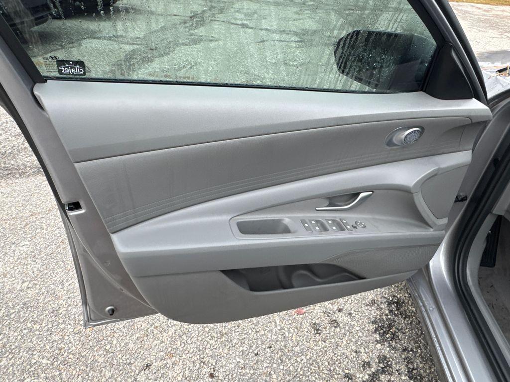 new 2025 Hyundai Elantra car, priced at $22,845