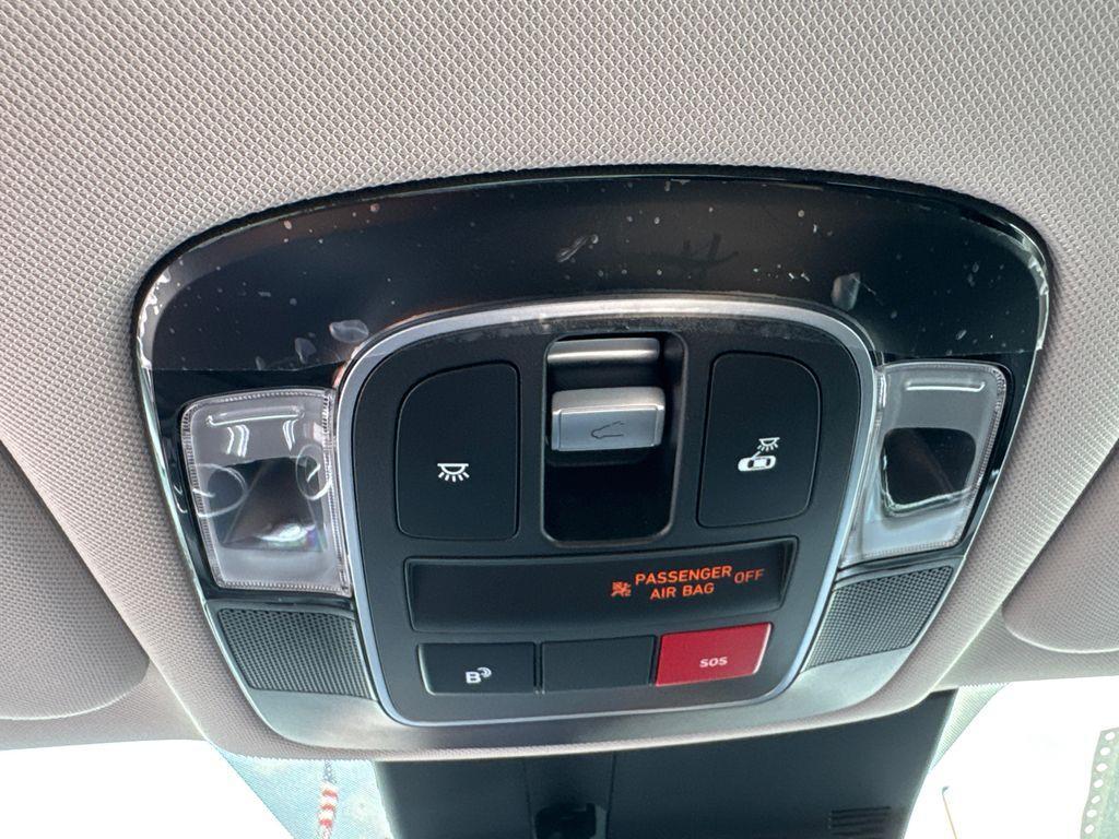 new 2025 Hyundai Sonata Hybrid car, priced at $34,996