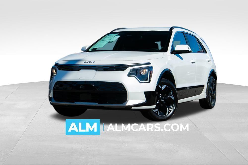 used 2024 Kia Niro EV car, priced at $14,920