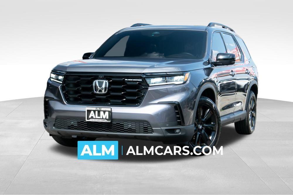 used 2025 Honda Pilot car, priced at $47,920