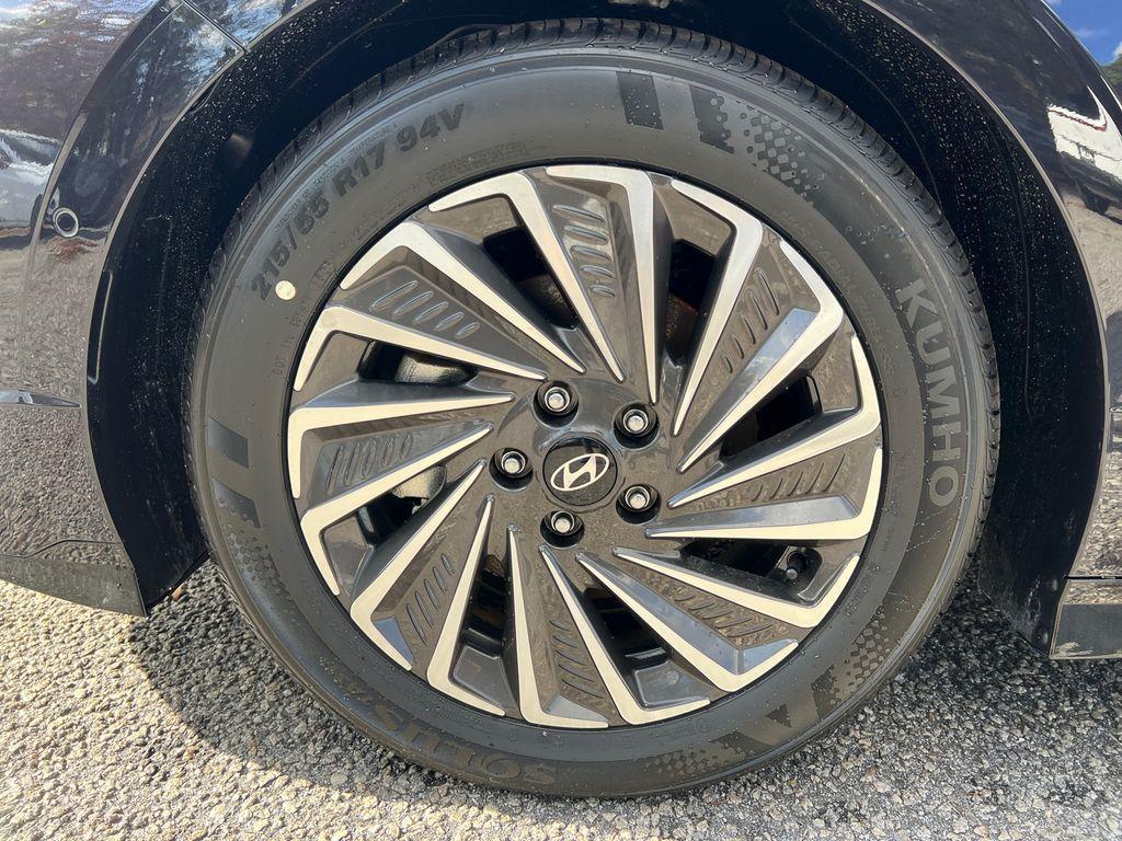 new 2025 Hyundai Sonata Hybrid car, priced at $34,495