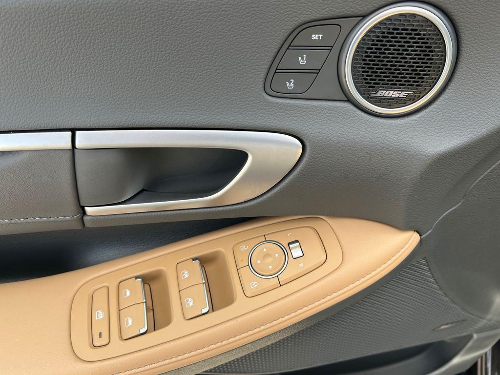 new 2025 Hyundai Sonata Hybrid car, priced at $34,495