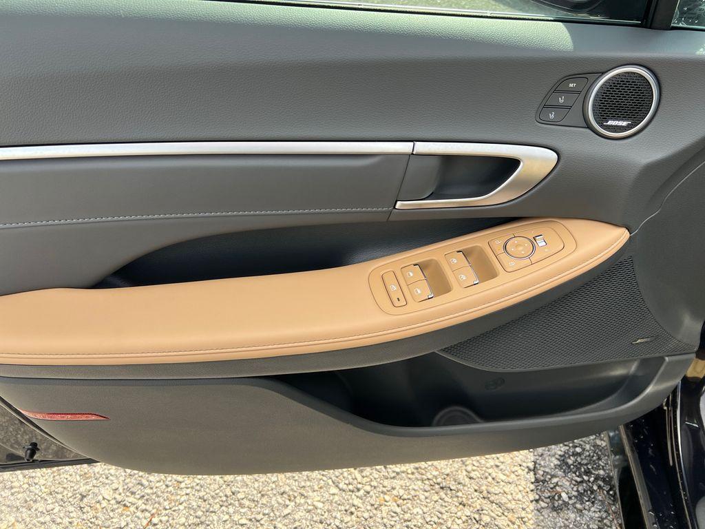 new 2025 Hyundai Sonata Hybrid car, priced at $34,495