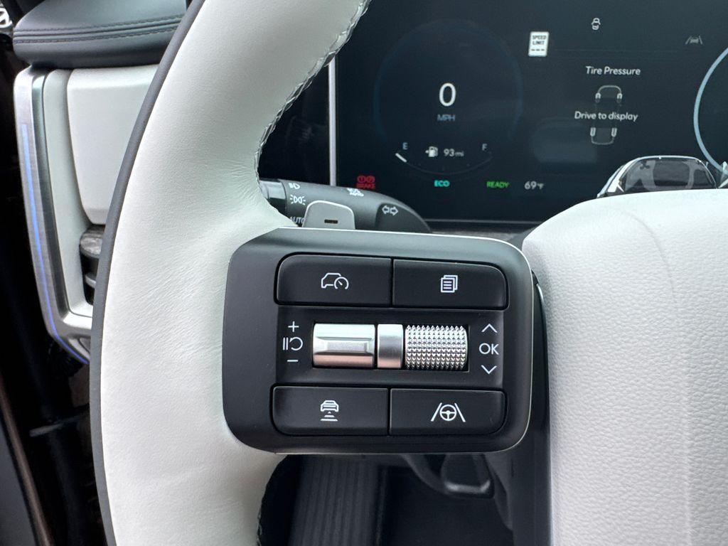 new 2025 Hyundai SANTA FE HEV car, priced at $45,995