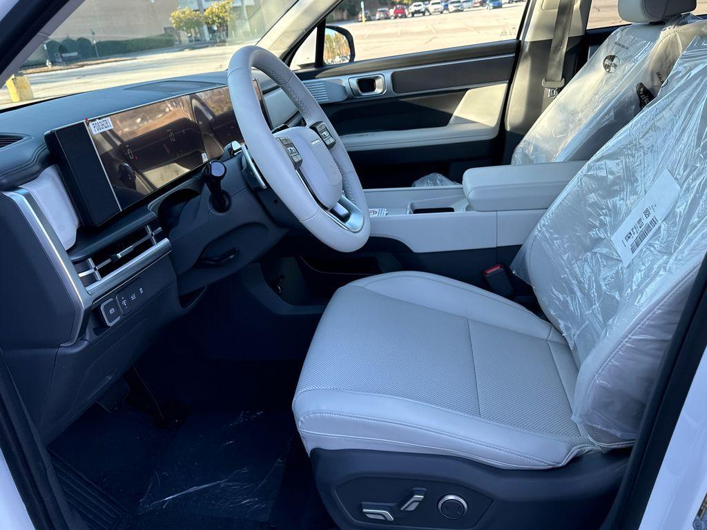 new 2025 Hyundai Santa Fe car, priced at $32,996
