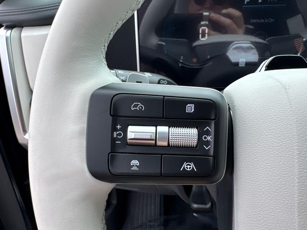 new 2025 Hyundai Santa Fe car, priced at $34,181