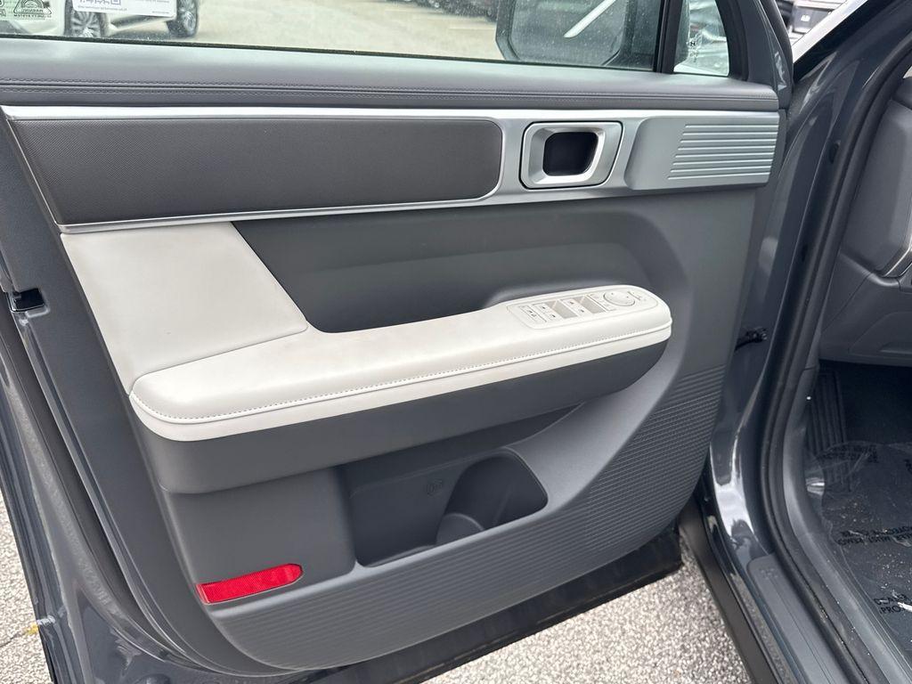 new 2025 Hyundai Santa Fe car, priced at $34,181