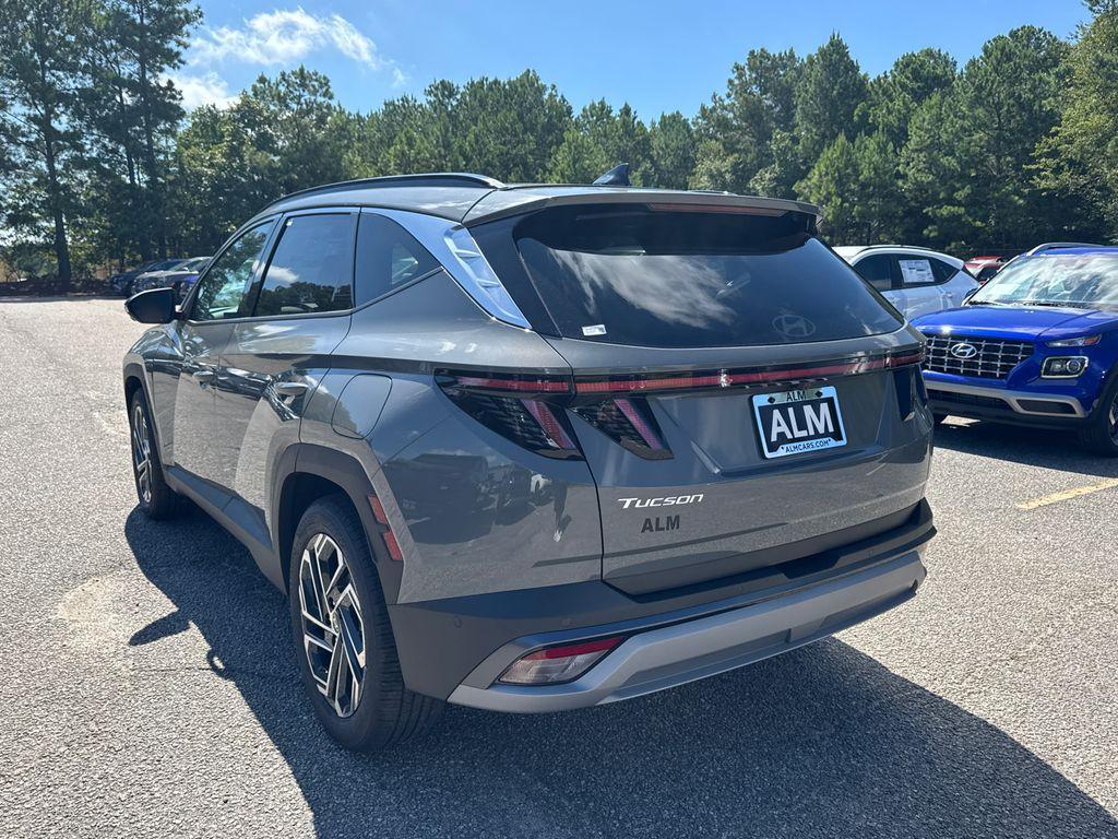 new 2025 Hyundai Tucson car, priced at $34,995