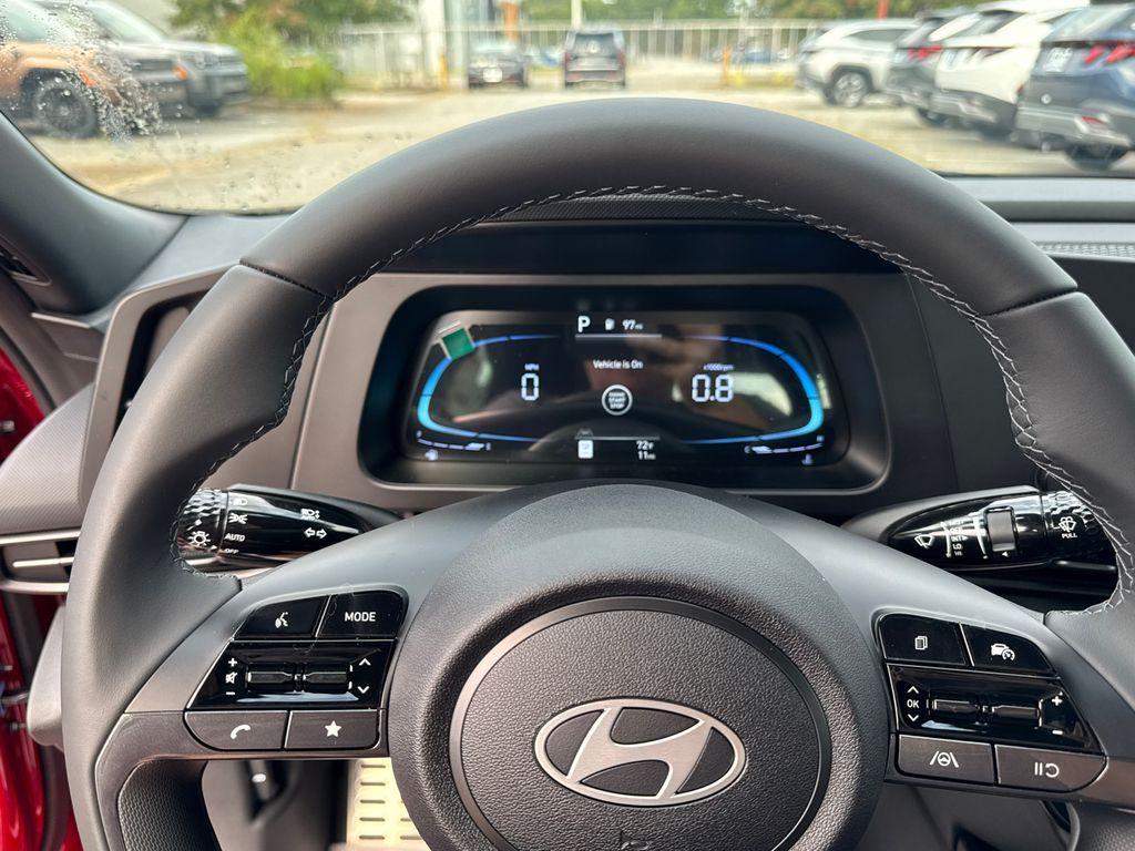 new 2025 Hyundai Elantra car, priced at $22,996