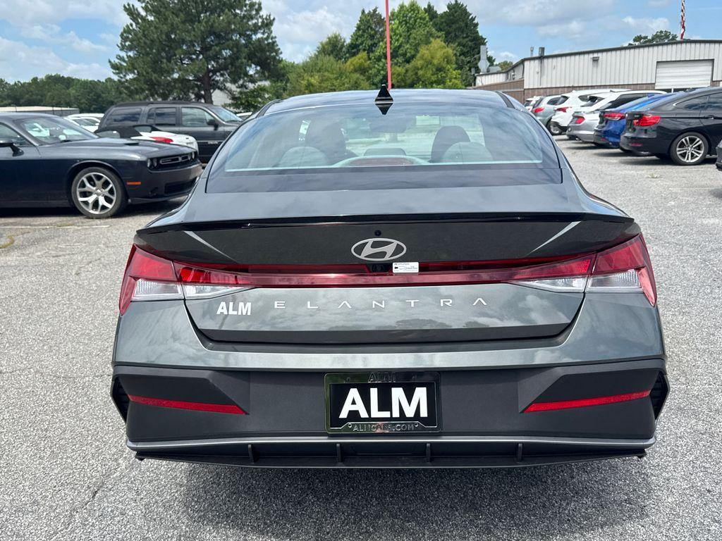 new 2025 Hyundai Elantra car, priced at $23,172