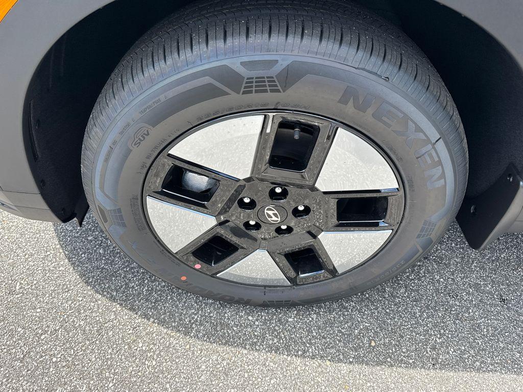 new 2025 Hyundai SANTA FE HEV car, priced at $37,261