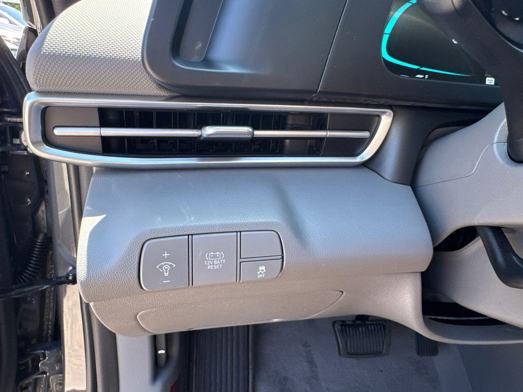 new 2025 Hyundai ELANTRA HEV car, priced at $23,745