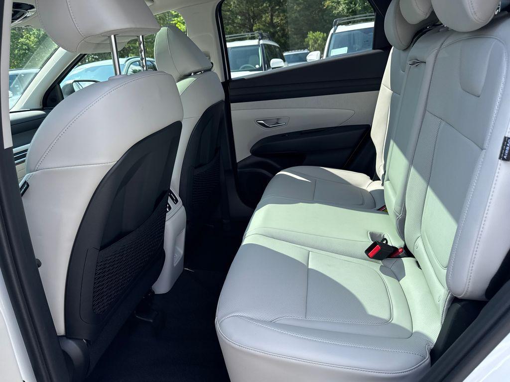 new 2025 Hyundai TUCSON Hybrid car, priced at $34,995