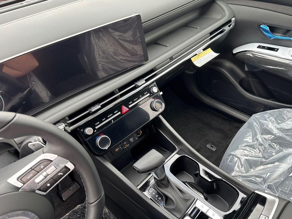 new 2025 Hyundai SANTA CRUZ car, priced at $40,095