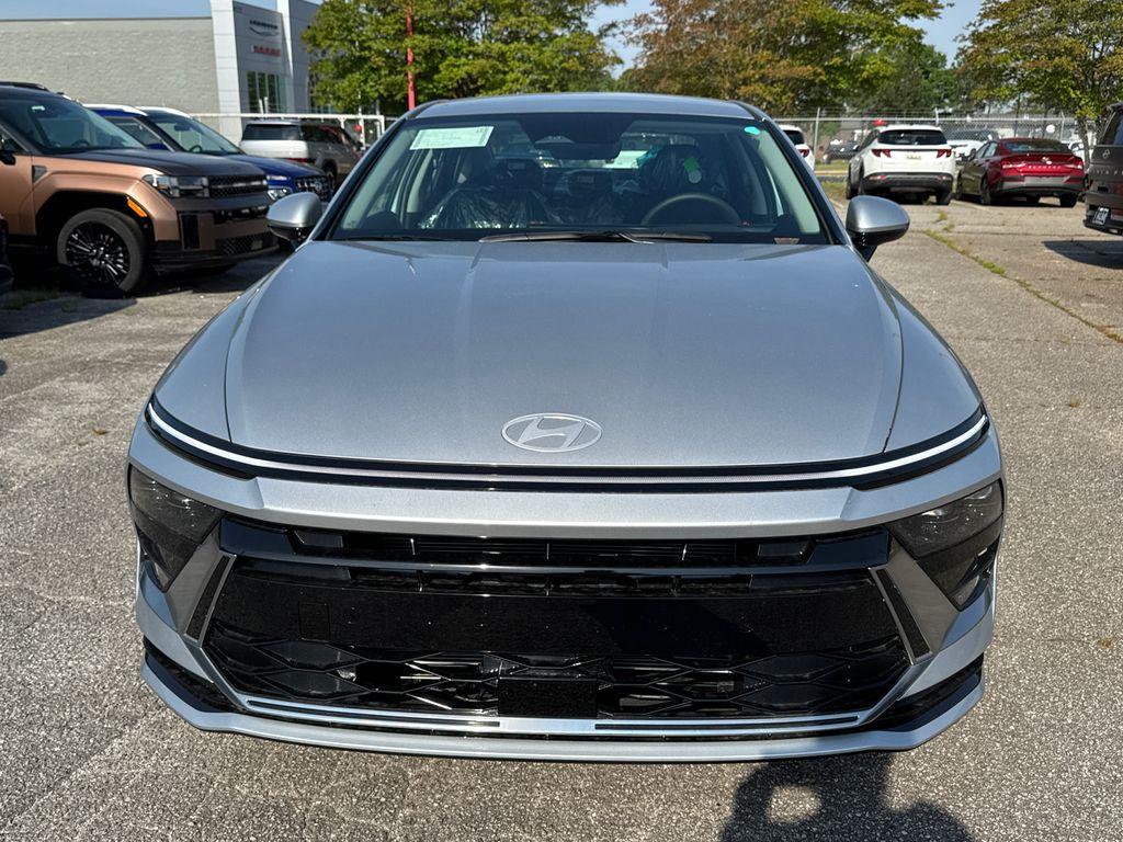 new 2025 Hyundai Sonata car, priced at $26,996