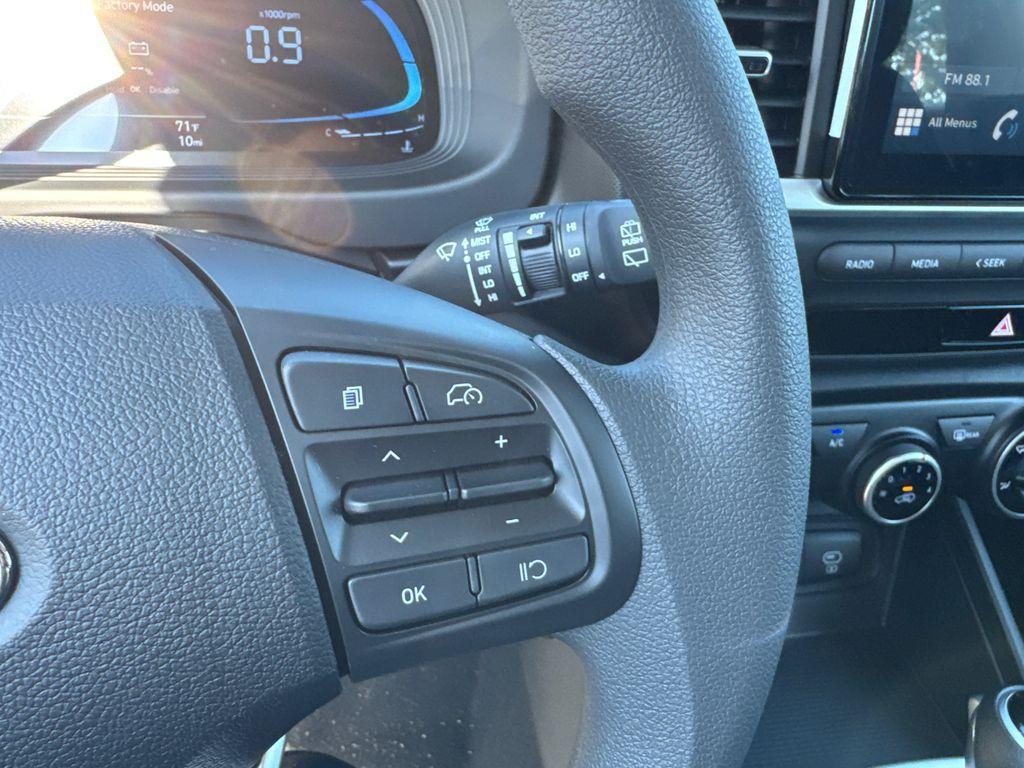 new 2025 Hyundai Venue car, priced at $21,633