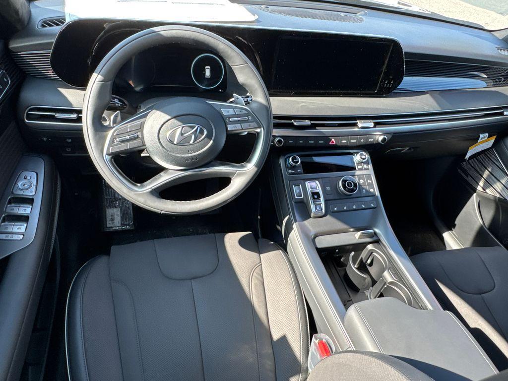 new 2025 Hyundai Palisade car, priced at $53,318