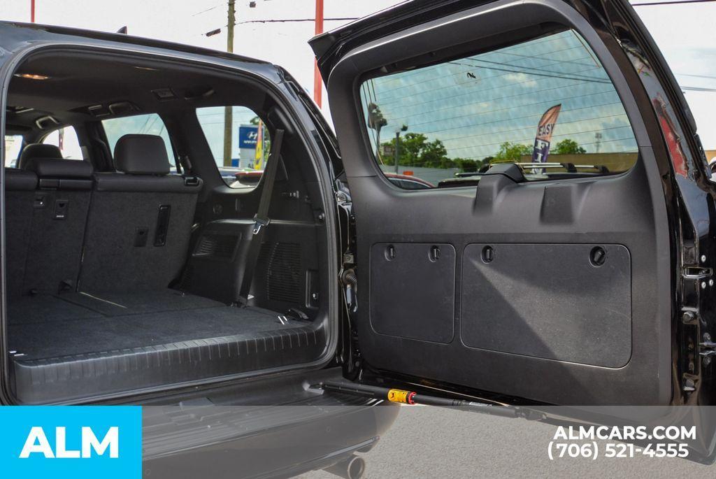 used 2022 Lexus GX 460 car, priced at $51,920