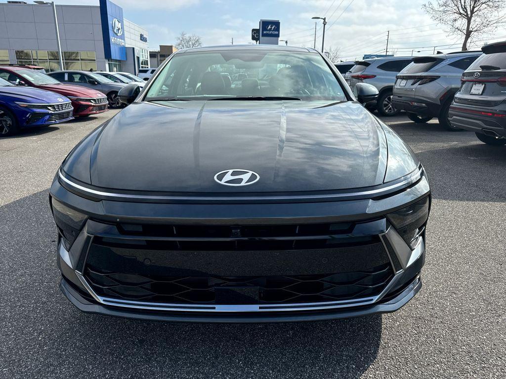 new 2025 Hyundai Sonata Hybrid car, priced at $34,995