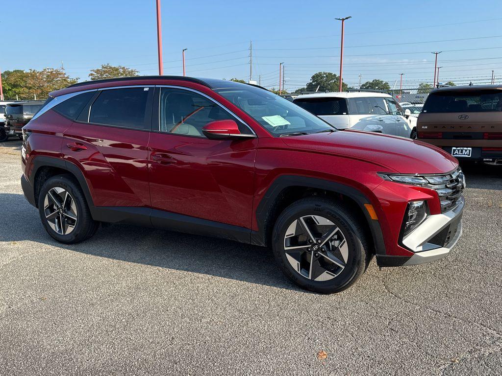 new 2025 Hyundai TUCSON Hybrid car, priced at $33,996