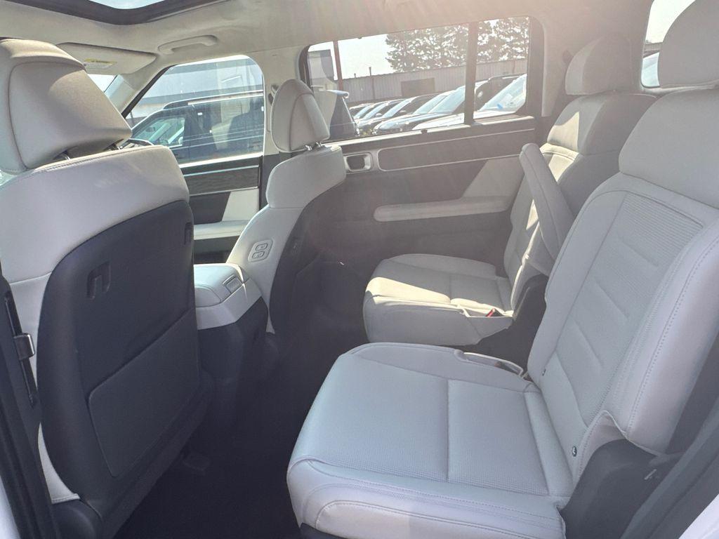 new 2025 Hyundai SANTA FE HEV car, priced at $44,595