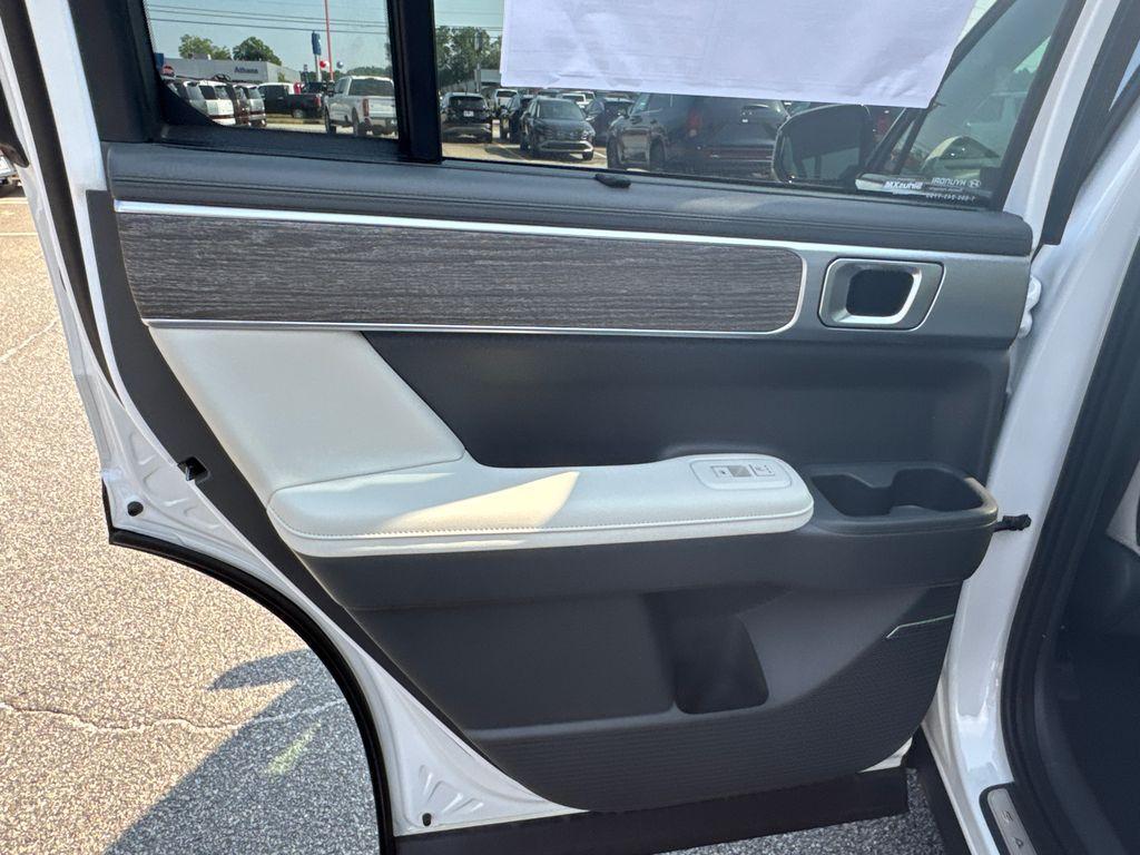 new 2025 Hyundai SANTA FE HEV car, priced at $44,595