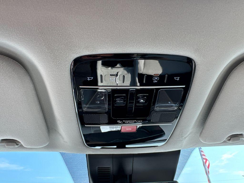 new 2025 Hyundai SANTA FE HEV car, priced at $44,595