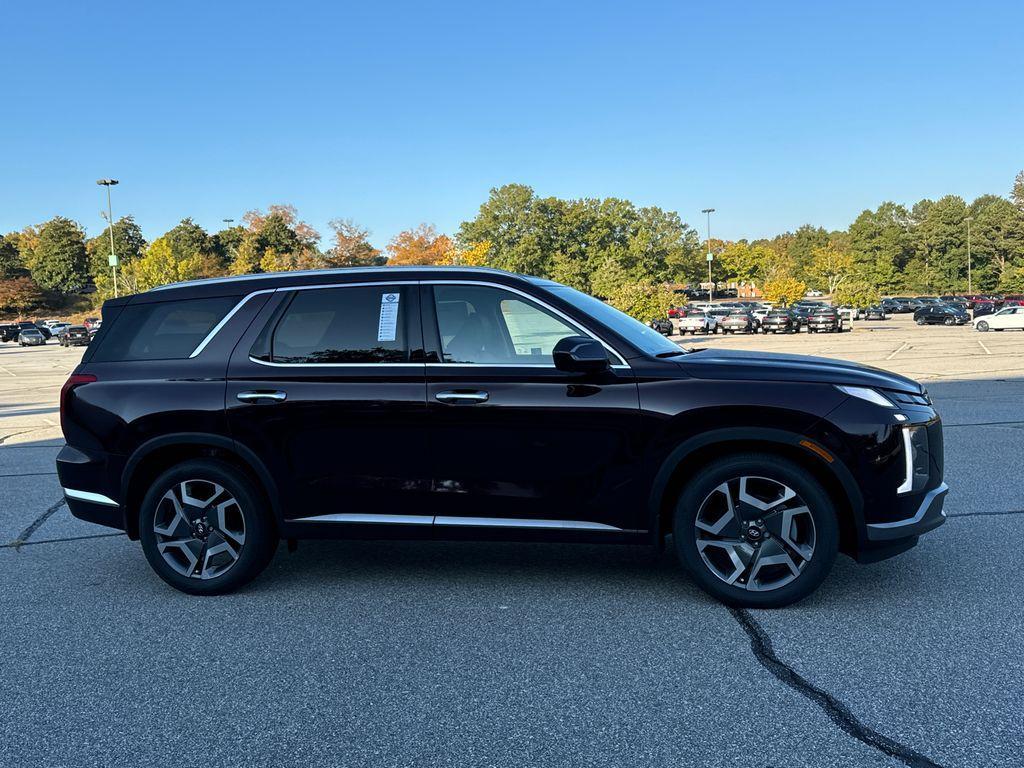 new 2025 Hyundai Palisade car, priced at $42,996