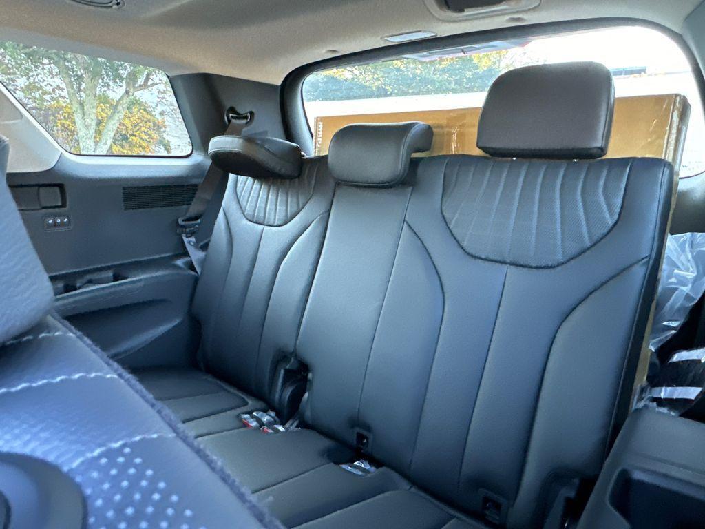 new 2025 Hyundai Palisade car, priced at $42,996
