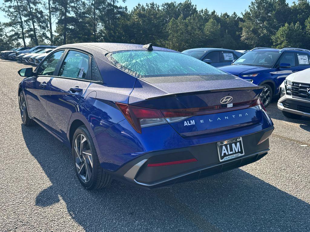 new 2025 Hyundai Elantra car, priced at $23,168