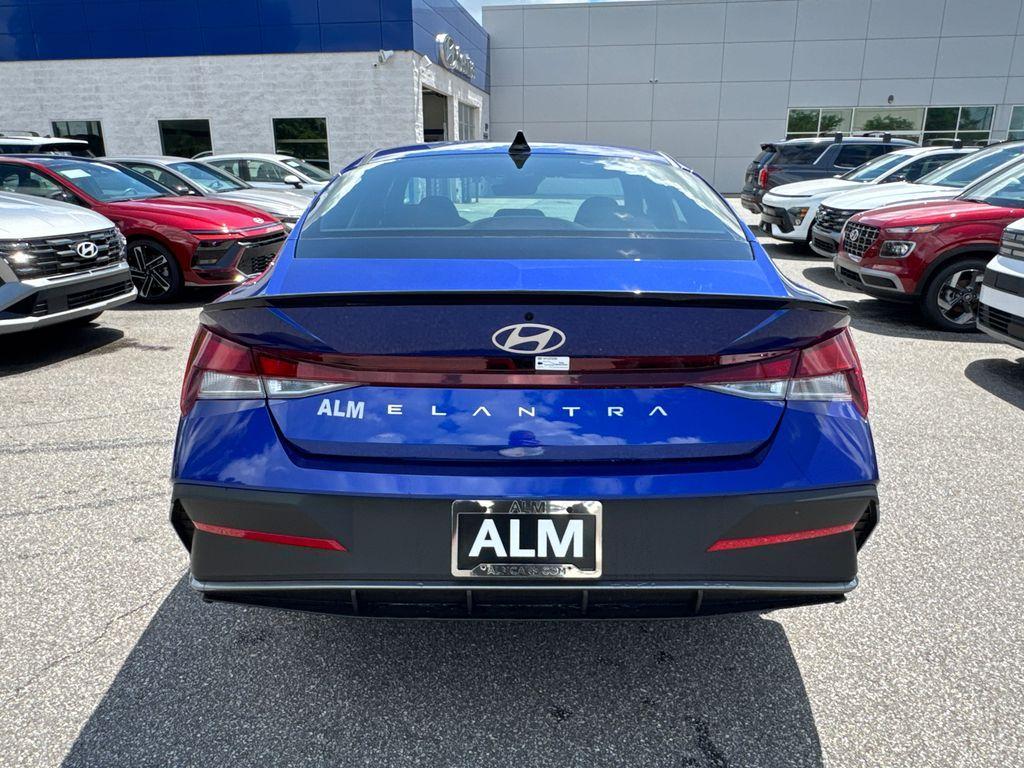 new 2025 Hyundai Elantra car, priced at $21,595