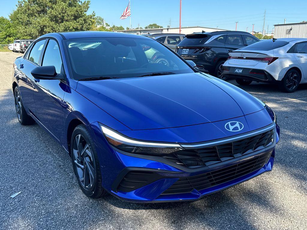 new 2025 Hyundai Elantra car, priced at $23,168