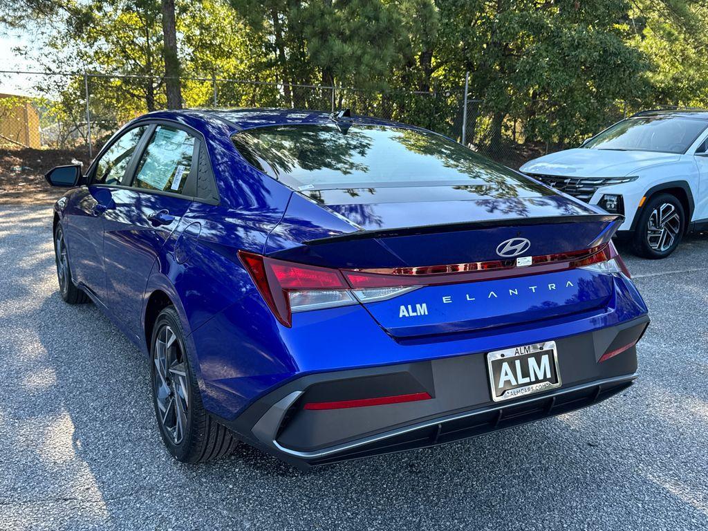 new 2025 Hyundai Elantra car, priced at $23,168