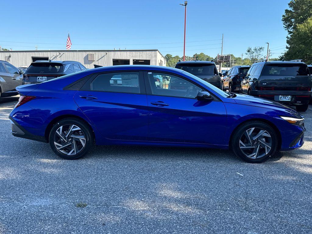 new 2025 Hyundai Elantra car, priced at $23,168
