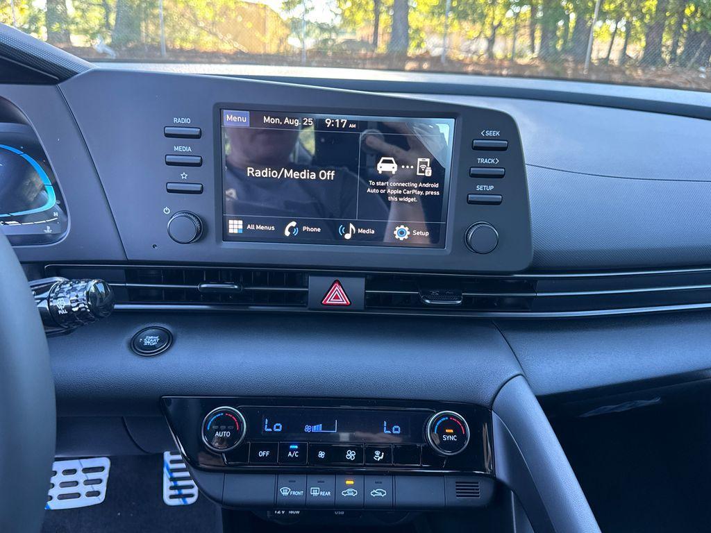 new 2025 Hyundai Elantra car, priced at $23,168