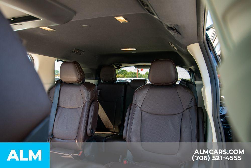 used 2023 Toyota Sienna car, priced at $47,420