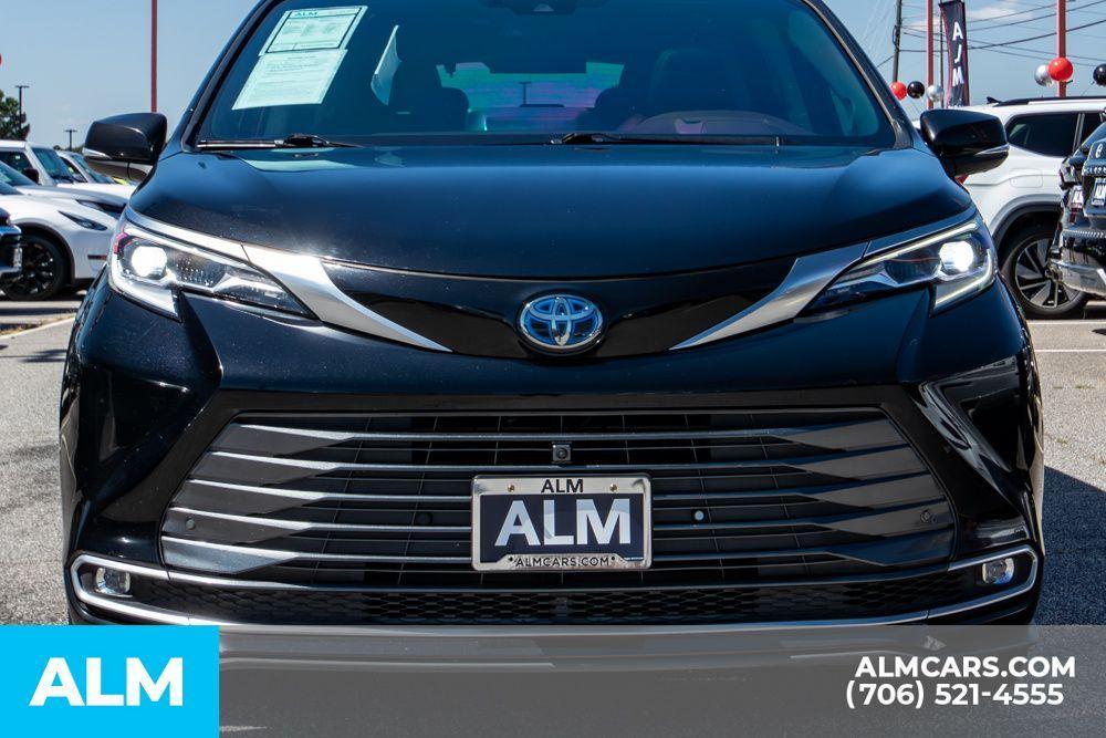 used 2023 Toyota Sienna car, priced at $47,420