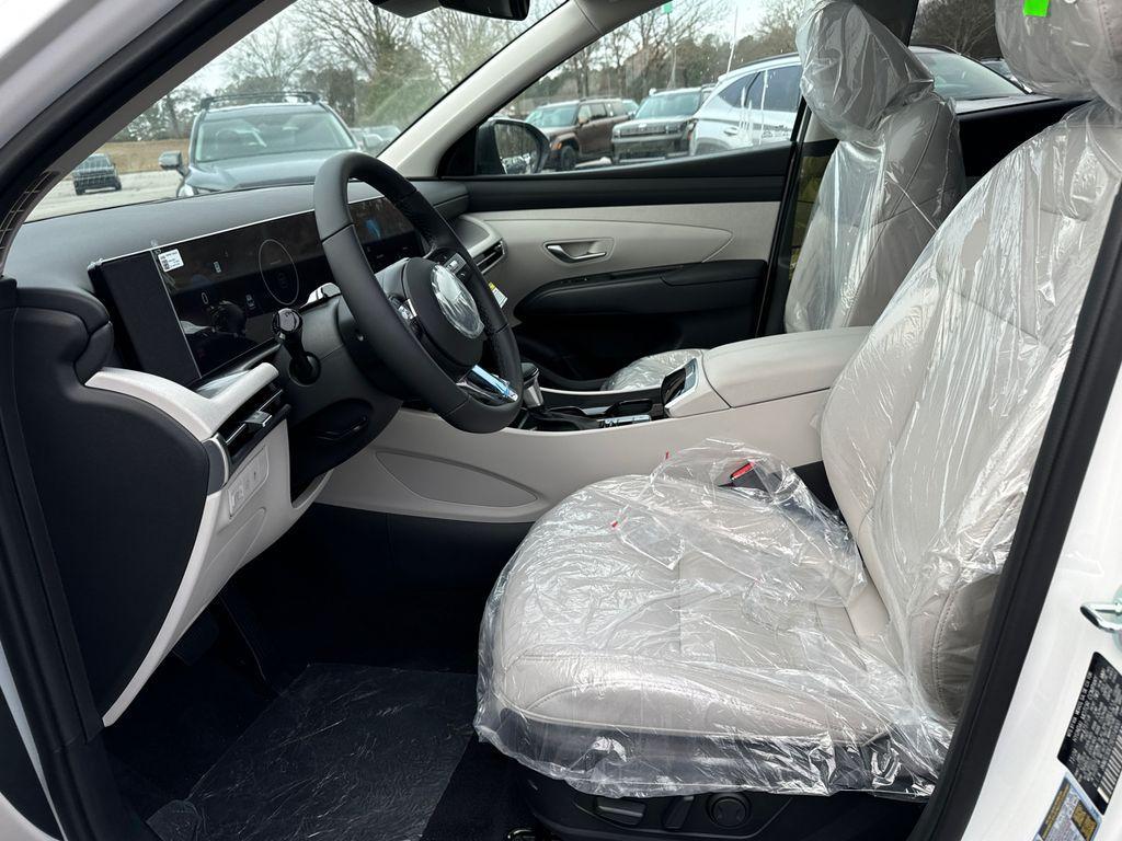 new 2025 Hyundai Tucson car, priced at $29,995