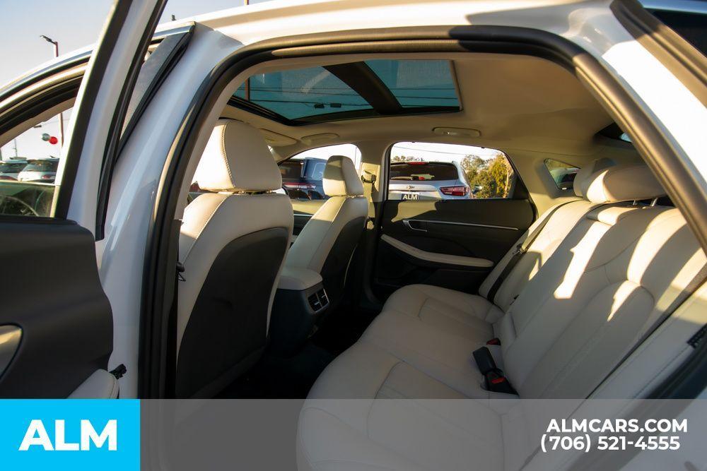used 2023 Hyundai Sonata Hybrid car, priced at $23,920