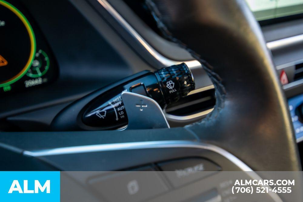 used 2023 Hyundai Sonata Hybrid car, priced at $23,920