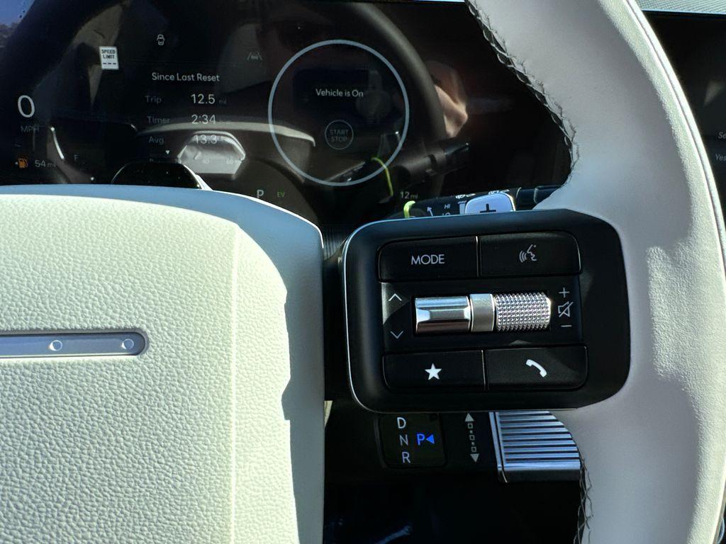 new 2025 Hyundai SANTA FE HEV car, priced at $44,996