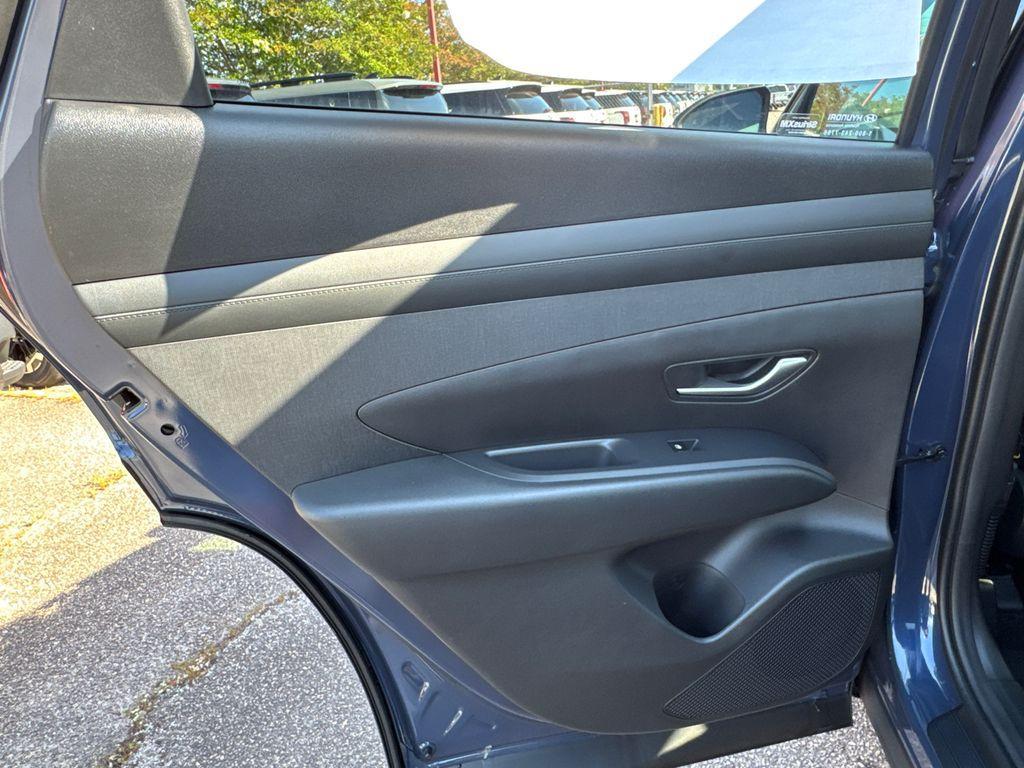new 2025 Hyundai Tucson car, priced at $31,995