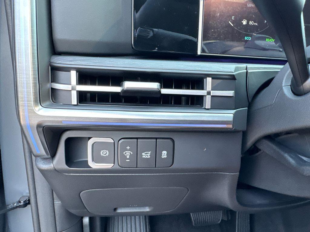 new 2025 Hyundai SANTA FE HEV car, priced at $41,995