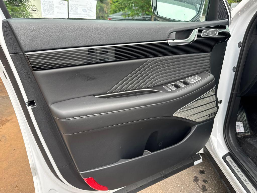 new 2025 Hyundai Palisade car, priced at $51,246