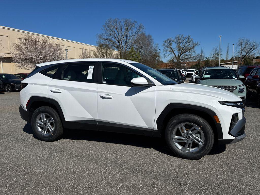 new 2025 Hyundai Tucson car, priced at $27,995