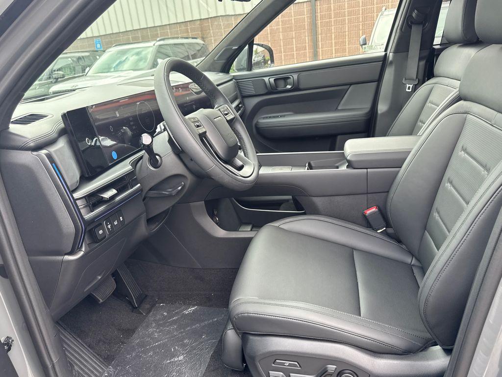 new 2025 Hyundai Santa Fe car, priced at $43,996