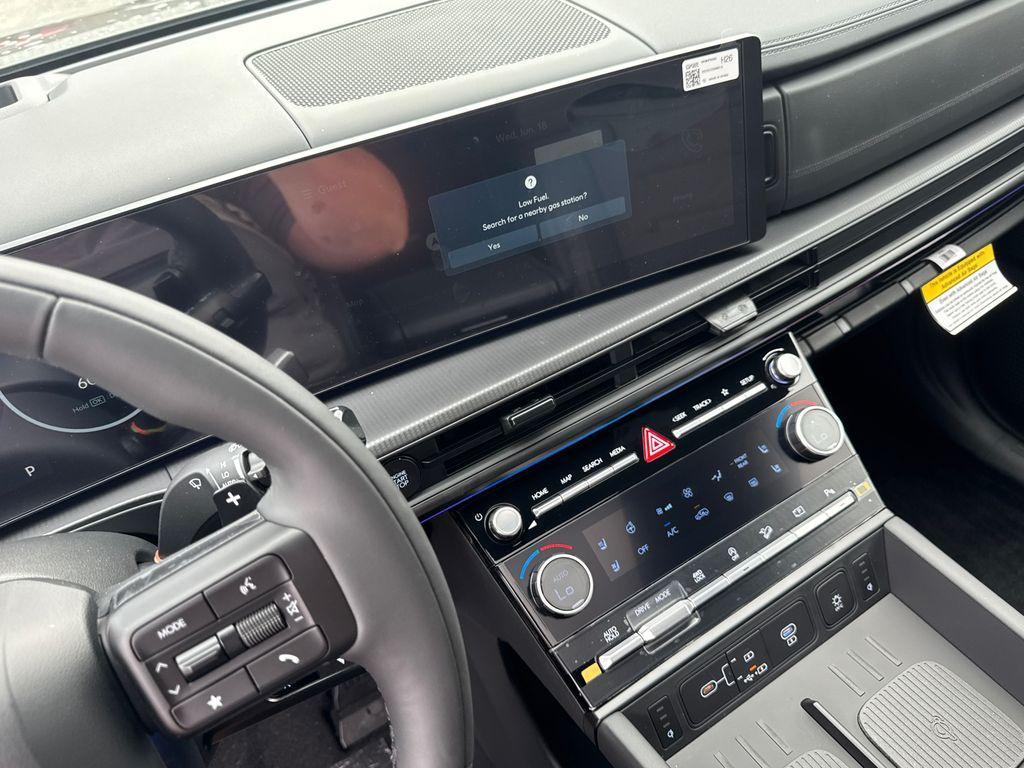 new 2025 Hyundai Santa Fe car, priced at $43,996